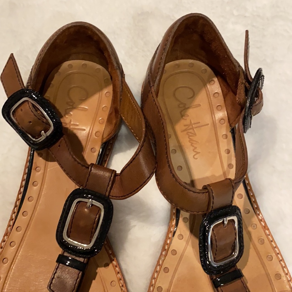 Cole Hann Sandal - Picture 3 of 9